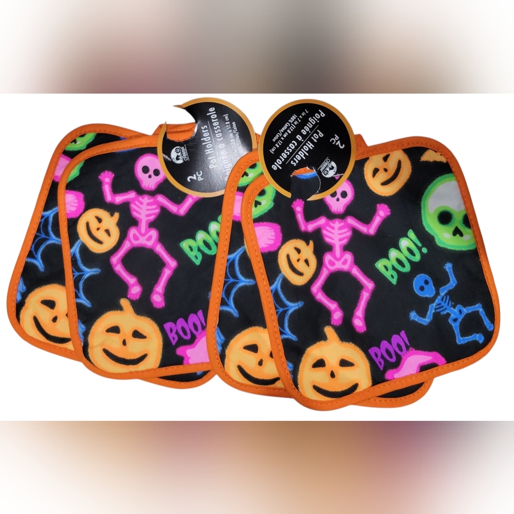 4 Piece Halloween Skeleton and Pumpkin Pot Holders